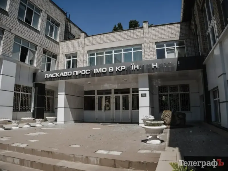 У ліцеї №4 досі не замінили двері, пошкоджені вибуховою хвилею: питання обговорили на виконкомі