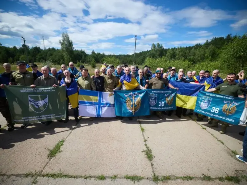 <span class="custom-bold">Україна повернула з російського полону ще 160 захисників</span> <img src="https://www.telegraf.in.ua/wp-content/uploads/2026/03/video.svg" alt="" class="feed-icon" style="width: 20px; height: 20px; vertical-align: middle;" />