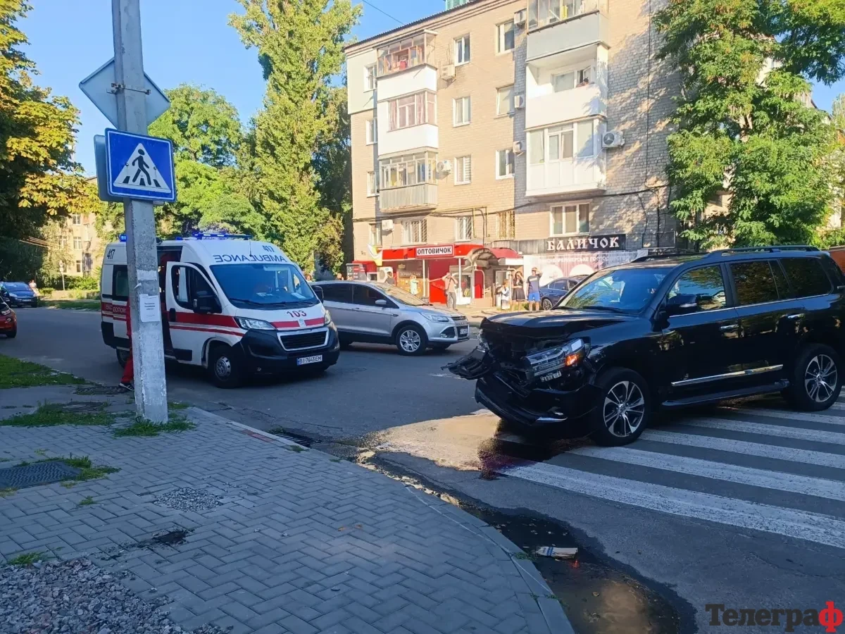 У центрі Кременчука сталась аварія: що відомо