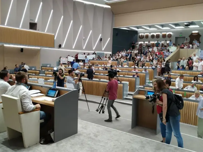 Полтавська облрада зареєструвала нового депутата від «Європейської Солідарності»