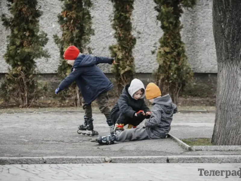 «Пакунок школяра» знову доступний у Дії: першокласникам виплатять 5 тисяч гривень