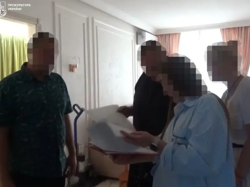 У Полтаві адвокат за $11 тисяч обіцяв оформити відстрочку від мобілізації