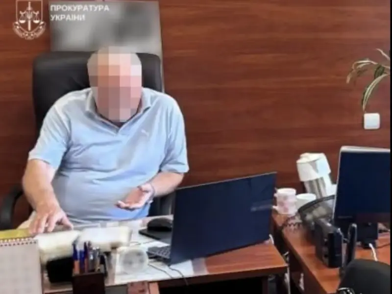 У Полтаві директора медзакладу підозрюють у хабарі на понад 280 тисяч гривень
