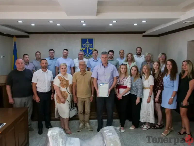 <span class="custom-bold">Кременчуцький шпиталь отримав реабілітаційне обладнання від працівників прокуратури</span> <img src="https://www.telegraf.in.ua/wp-content/uploads/2026/03/gallery.svg" alt="" class="feed-icon" style="width: 20px; height: 20px; vertical-align: middle;" /> <img src="https://www.telegraf.in.ua/wp-content/uploads/2026/03/video.svg" alt="" class="feed-icon" style="width: 20px; height: 20px; vertical-align: middle;" />