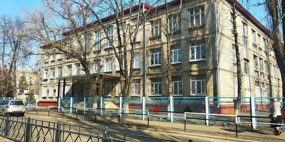 Частину приміщення кременчуцької гімназії хочуть передати в оренду для таеквон-до