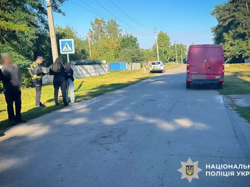 На Полтавщині Volkswagen наїхав на 3-річну дівчинку