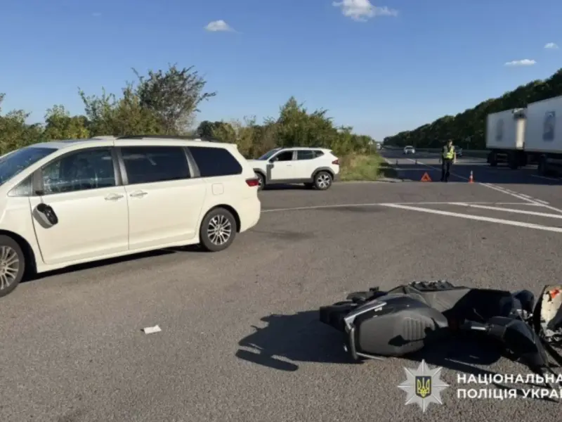 На Полтавщині дві 15-річні дівчини на електроскутері травмувалися у ДТП