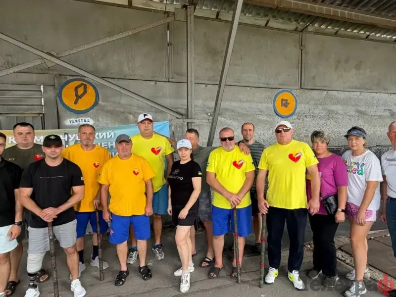 «Хочемо показати їм цей вид спорту»: у Кременчуці ветерани спробували себе у городках <img src="https://www.telegraf.in.ua/wp-content/uploads/2026/03/gallery.svg" alt="" class="feed-icon" style="width: 20px; height: 20px; vertical-align: middle;" />