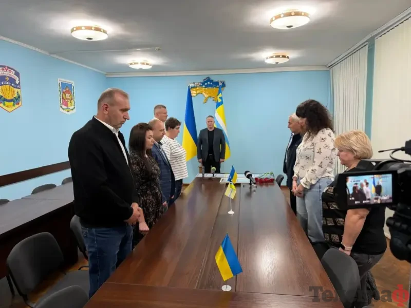 <span class="custom-bold">У Кременчуцькій районній військовій адміністрації відзначили представників машинобудівної галузі</span> <img src="https://www.telegraf.in.ua/wp-content/uploads/2026/03/gallery.svg" alt="" class="feed-icon" style="width: 20px; height: 20px; vertical-align: middle;" />