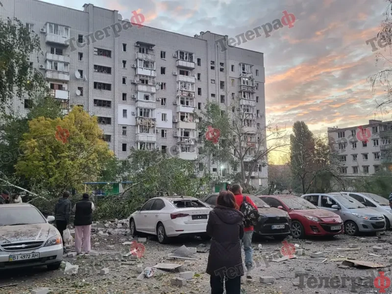 <span class="custom-bold">Після ракетного удару по Кременчуку троє поранених залишаються у важкому стані — Середа</span>