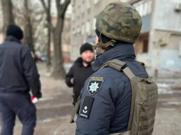 За 1500 гривень передав фото військової техніки: на Полтавщині військового підозрюють у держзраді