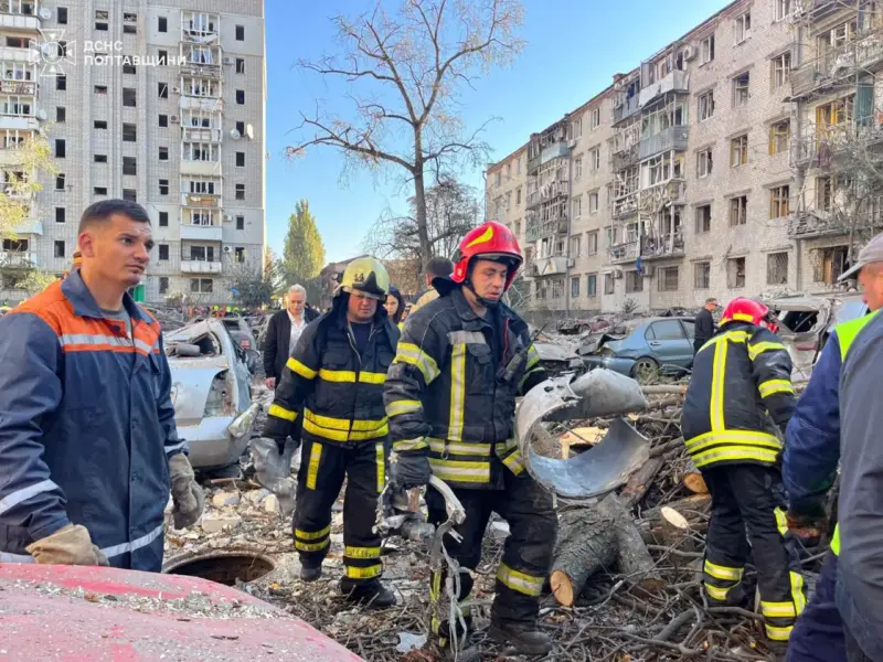 <span class="custom-bold">Після удару по Кременчуку тривають пошуково-рятувальні роботи</span> <img src="https://www.telegraf.in.ua/wp-content/uploads/2026/03/gallery.svg" alt="" class="feed-icon" style="width: 20px; height: 20px; vertical-align: middle;" />