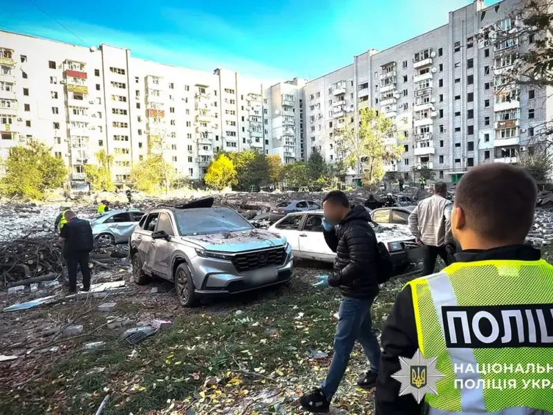 <span class="custom-bold">У Кременчуці кількість поранених внаслідок російської атаки зросла до дев’яти — прокуратура</span> <img src="https://www.telegraf.in.ua/wp-content/uploads/2026/03/gallery.svg" alt="" class="feed-icon" style="width: 20px; height: 20px; vertical-align: middle;" /> <img src="https://www.telegraf.in.ua/wp-content/uploads/2026/03/video.svg" alt="" class="feed-icon" style="width: 20px; height: 20px; vertical-align: middle;" />