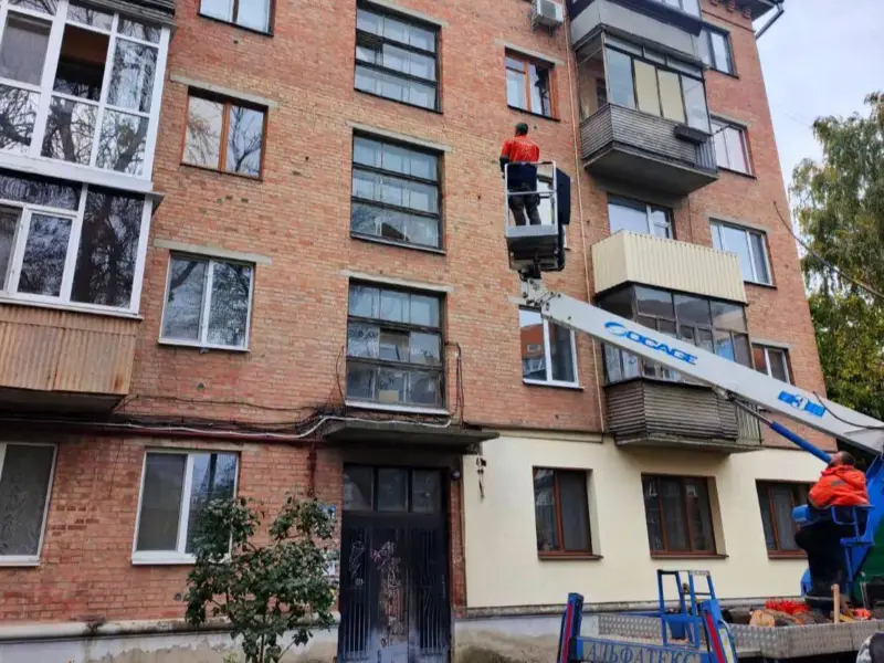 <span class="custom-bold">У Полтаві після атаки безпілотників пошкоджені будинки, заклади освіти та медицини — Ямщикова</span> <span class="pristavka spec-label">доповнено</span>