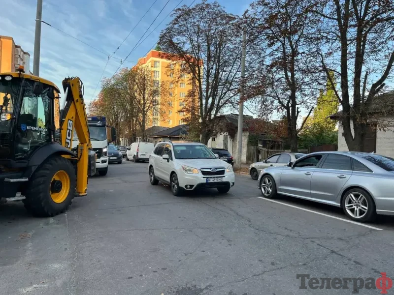 У Кременчуці відкрили рух транспорту вулицею Троїцькою