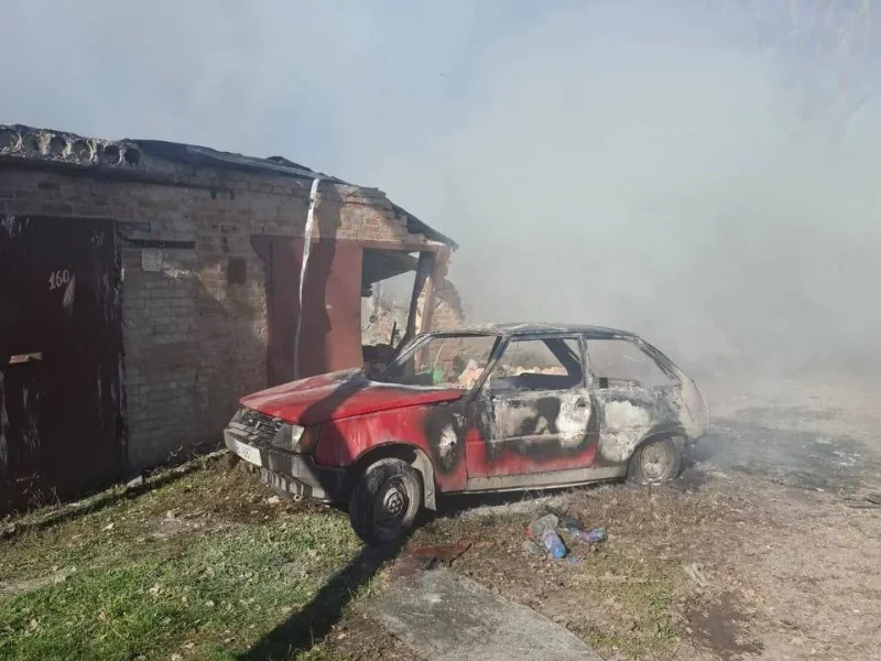 <span class="custom-bold">У Полтаві було чутно вибух: безпілотник упав на гаражний кооператив</span> <span class="pristavka spec-label">доповнено</span>