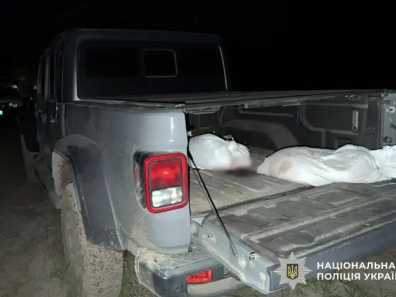 На Полтавщині у позашляховику знайшли тушу козулі: поліція розслідує незаконне полювання
