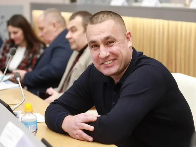 Депутат Полтавської облради Телятник не пояснив журналістам походження 20 млн грн від мами <img src="https://www.telegraf.in.ua/wp-content/uploads/2026/03/video.svg" alt="" class="feed-icon" style="width: 20px; height: 20px; vertical-align: middle;" />
