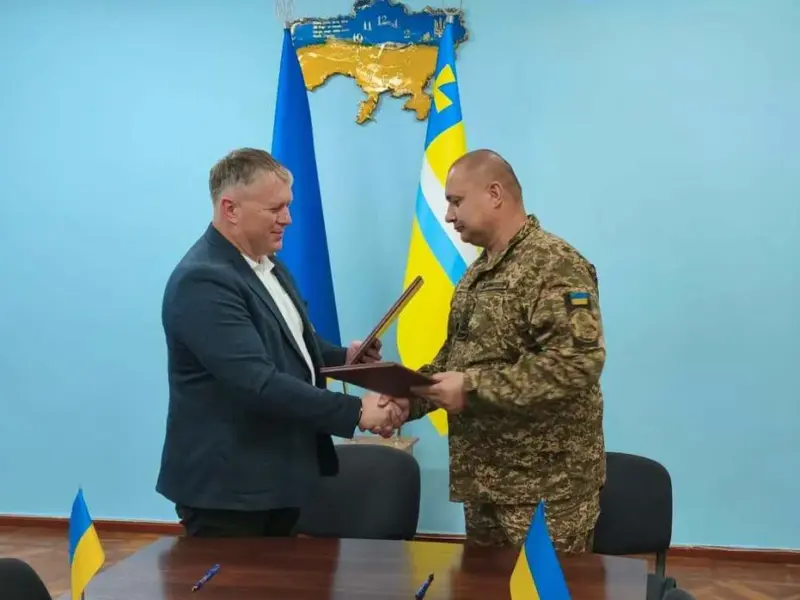 Кременчуцька РВА підписала угоду про співпрацю з військовою частиною Нацгвардії