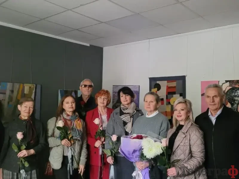 «Щоб розуміти, що у світі є краса»: у Кременчуці відкрили новий мистецький простір